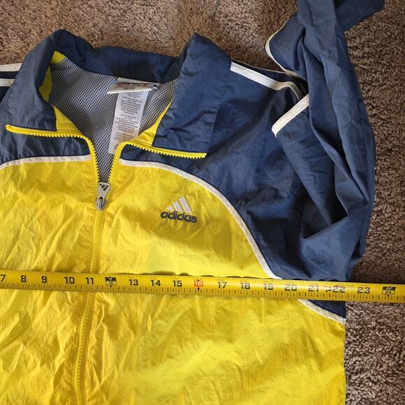 Vintage Adidas Tracksuit Jacket Men Medium M Windbreaker Yellow Blue Embroidered - Picture 9 of 10
